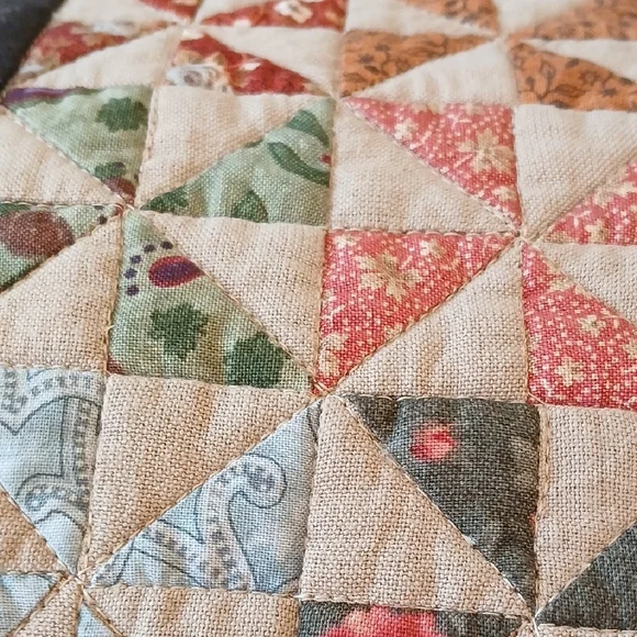 Small Pinwheel Garden Handmade Quilted Wall Hanging 10.25" x 12" - Picture 13 of 13